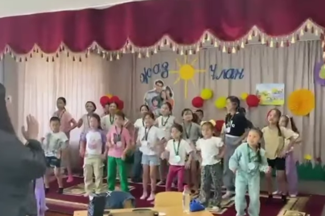 Балаларға арналған мектеп маңы лагері  мұғалімдерінің ұйымдастыруымен  "Таланттар әлемі" күні тақырыбында өткен жұмыс күні: "Актерлік шеберлік" дағдыларын қалыптастыру, "Әуен әлемі"фильмдер үлгісінде дыбыстау, "Тик-ток" тренд түсіру әдебін үйрену мен "Оқу